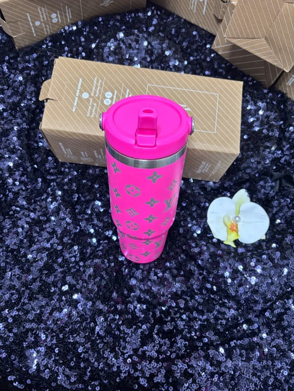 Bundle - Picture 3 of 7